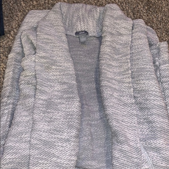 Cardigan - Picture 2 of 2
